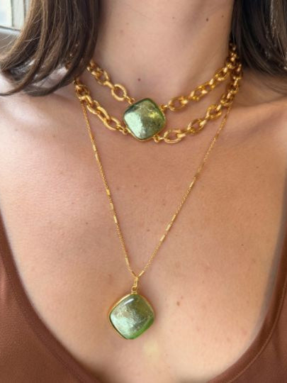 Pendentif doré L'Amoroso