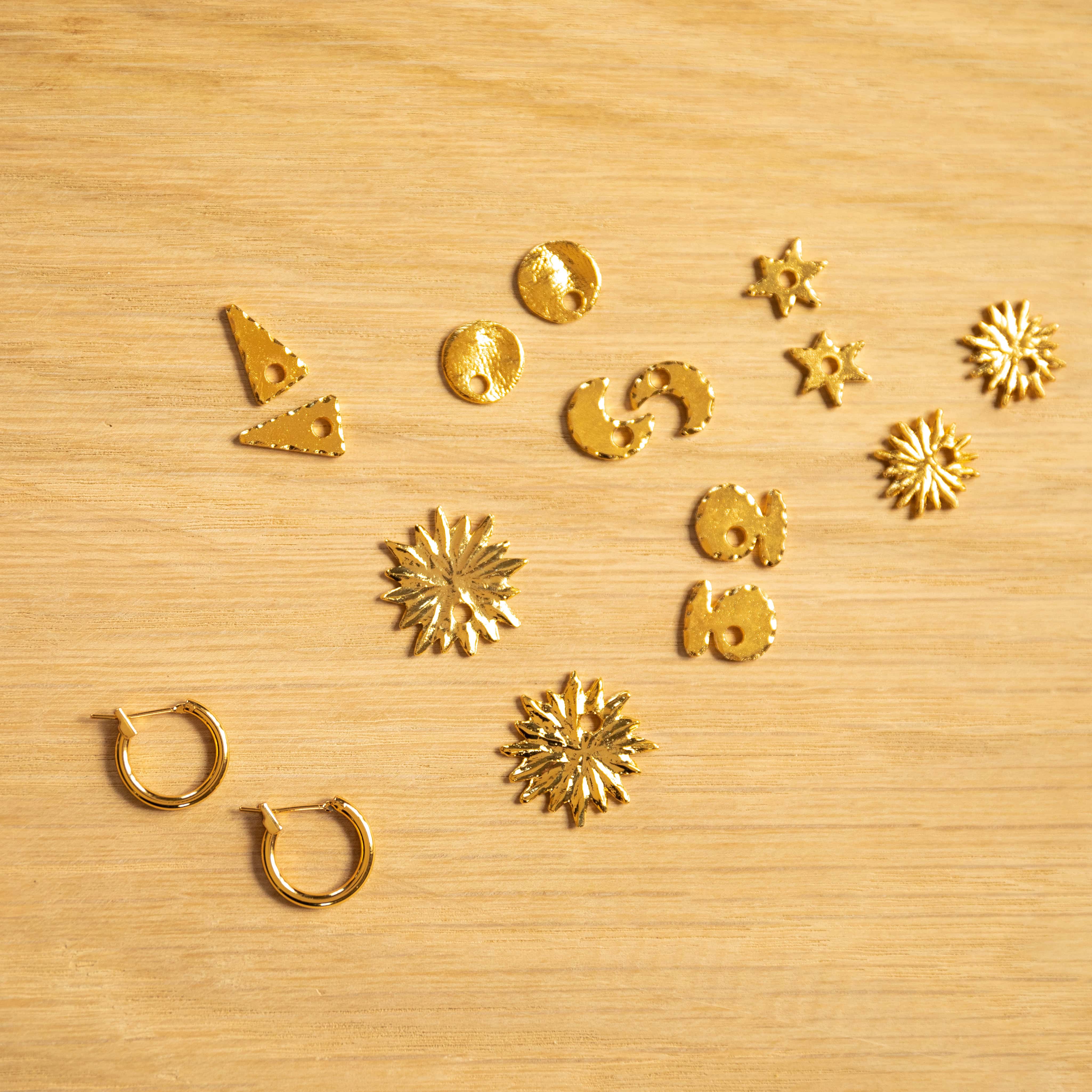 Charms doré