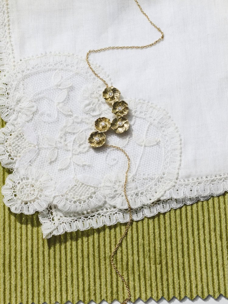 Necklace Bouquet