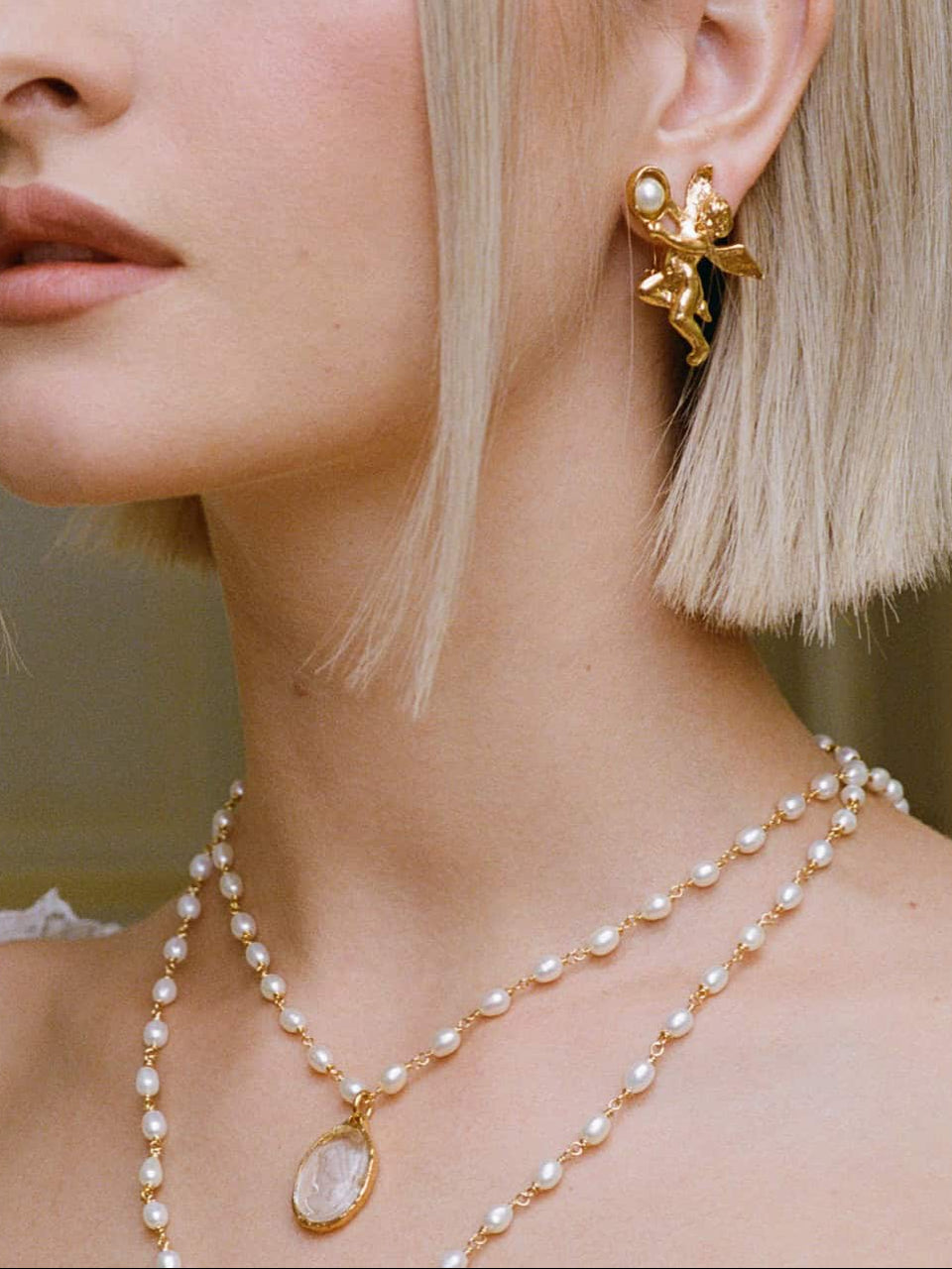 Gold Clip-on Earrings Unexpected Encounter
