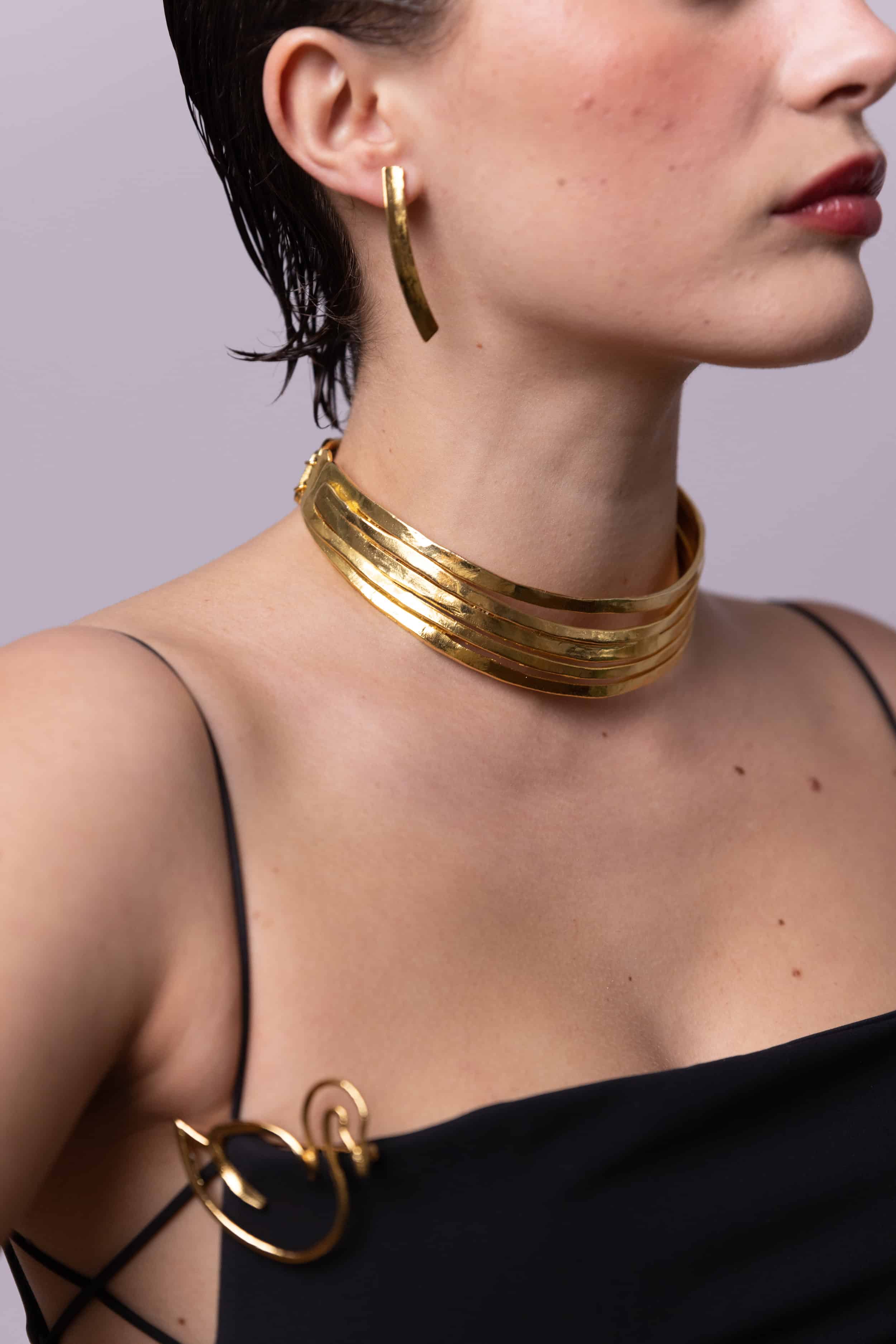 Pierced Earrings Gold Down Town