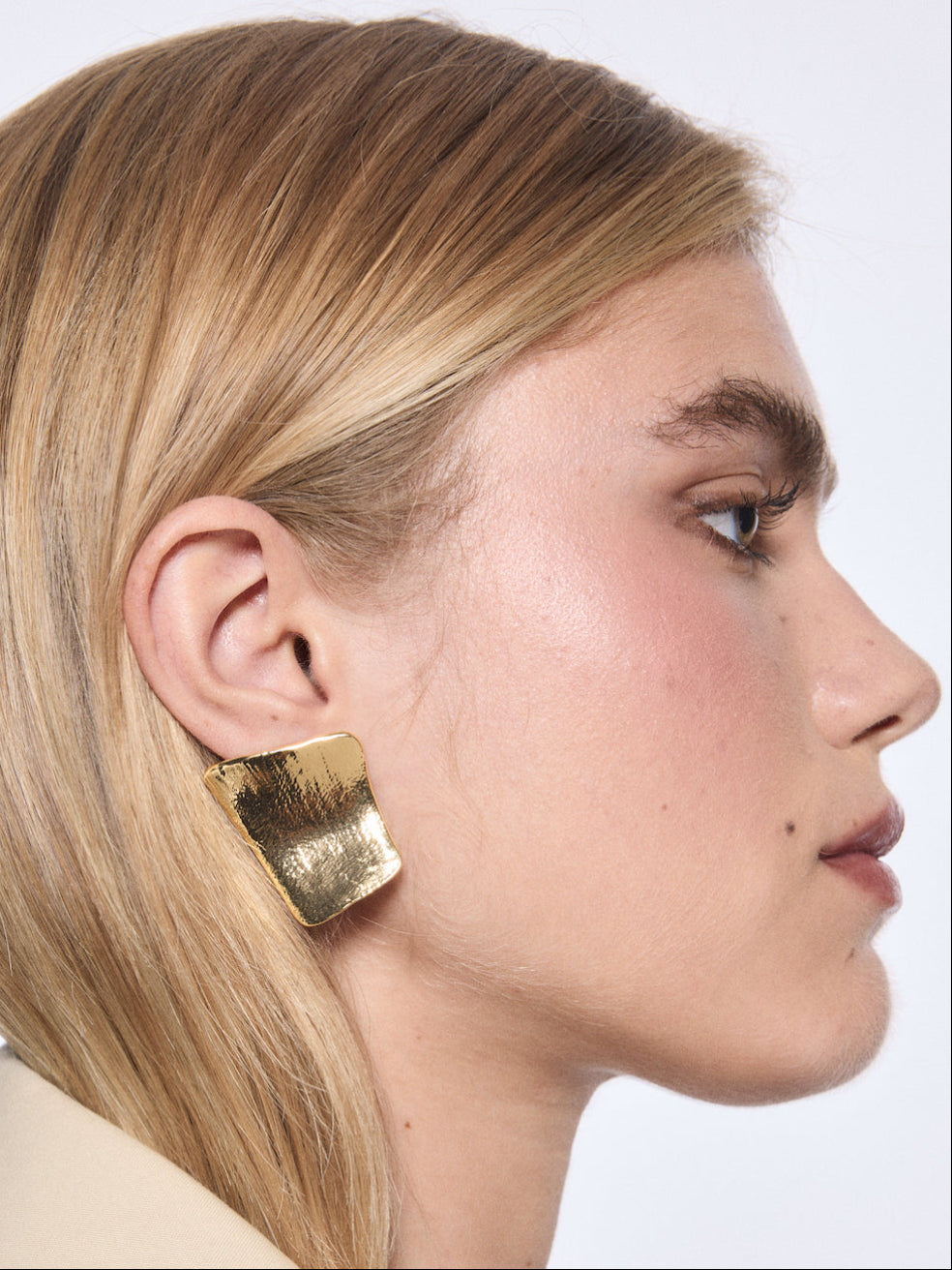 Padmée Clip-On Earrings