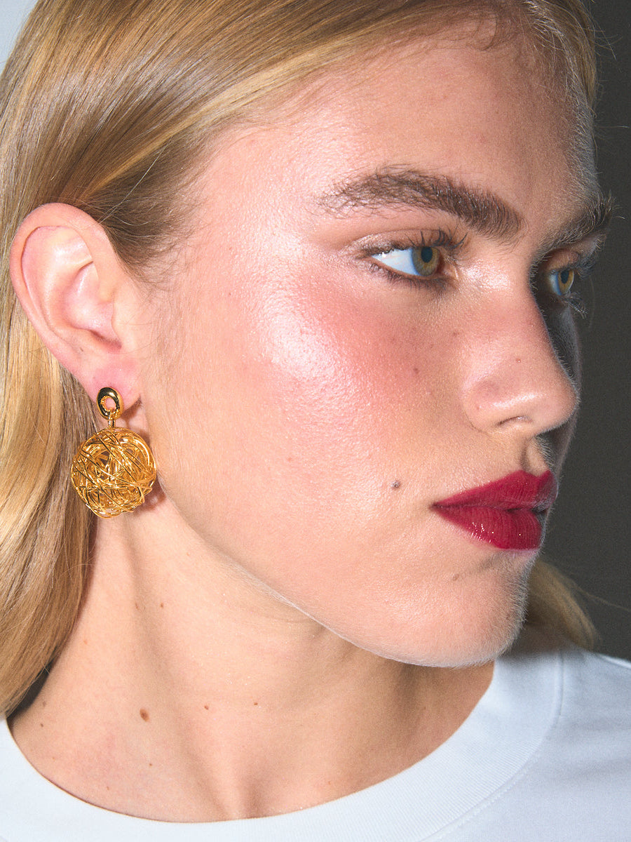 Padmée Pierced Earrings